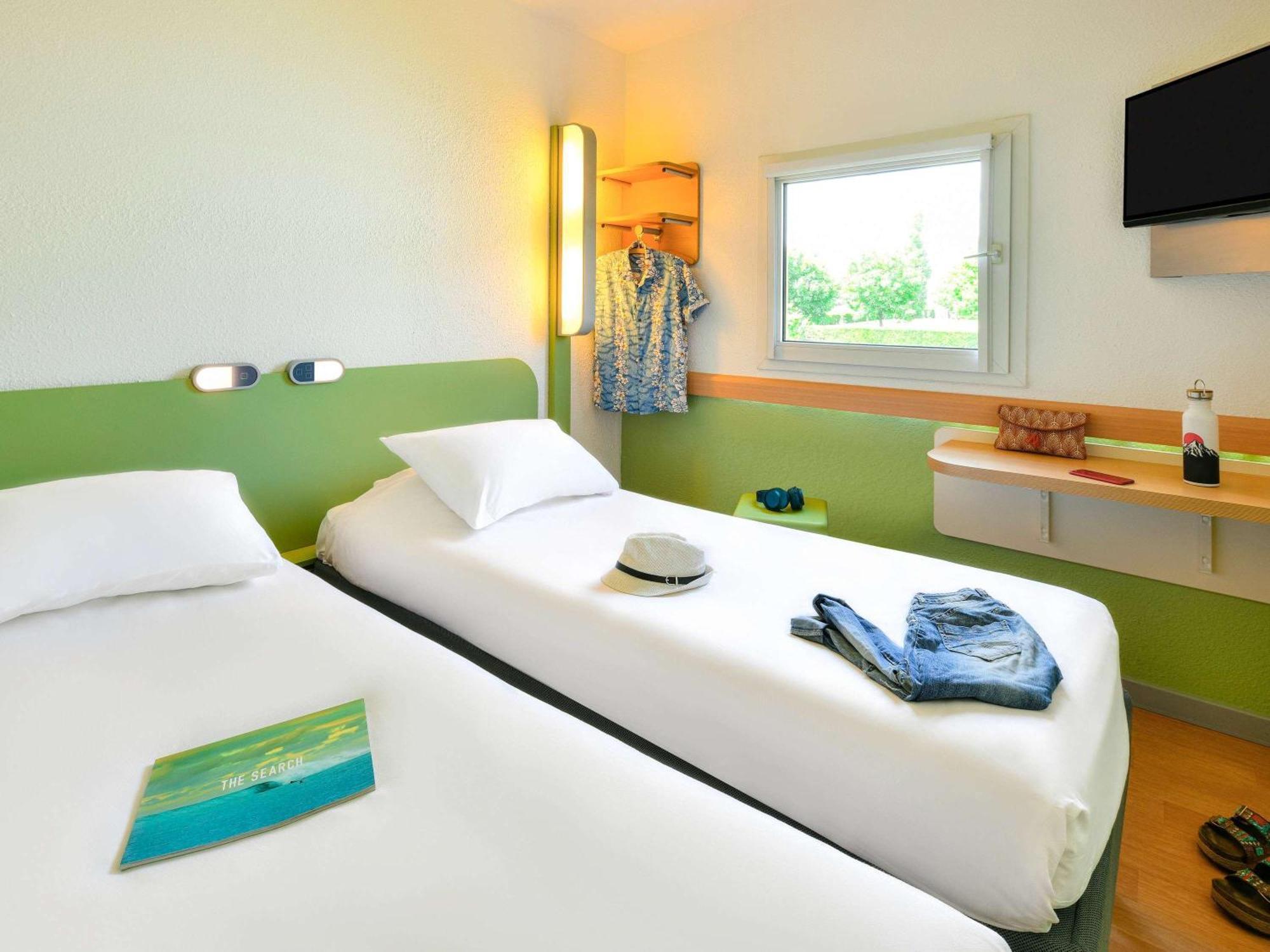 Ibis Budget Clermont Ferrand Sud Aubiere Bagian luar foto